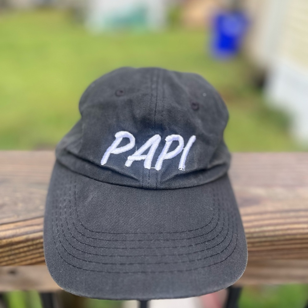 Papi strap Dad hat